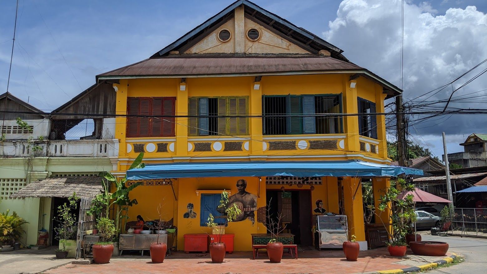 The old town streets of Kampot in the late afternoon